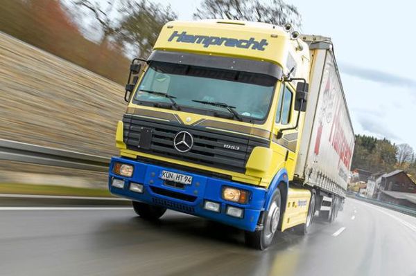 History of brand development: after reading a hundred years of Mercedes-Benz trucks!