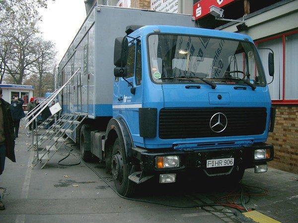 History of brand development: after reading a hundred years of Mercedes-Benz trucks!